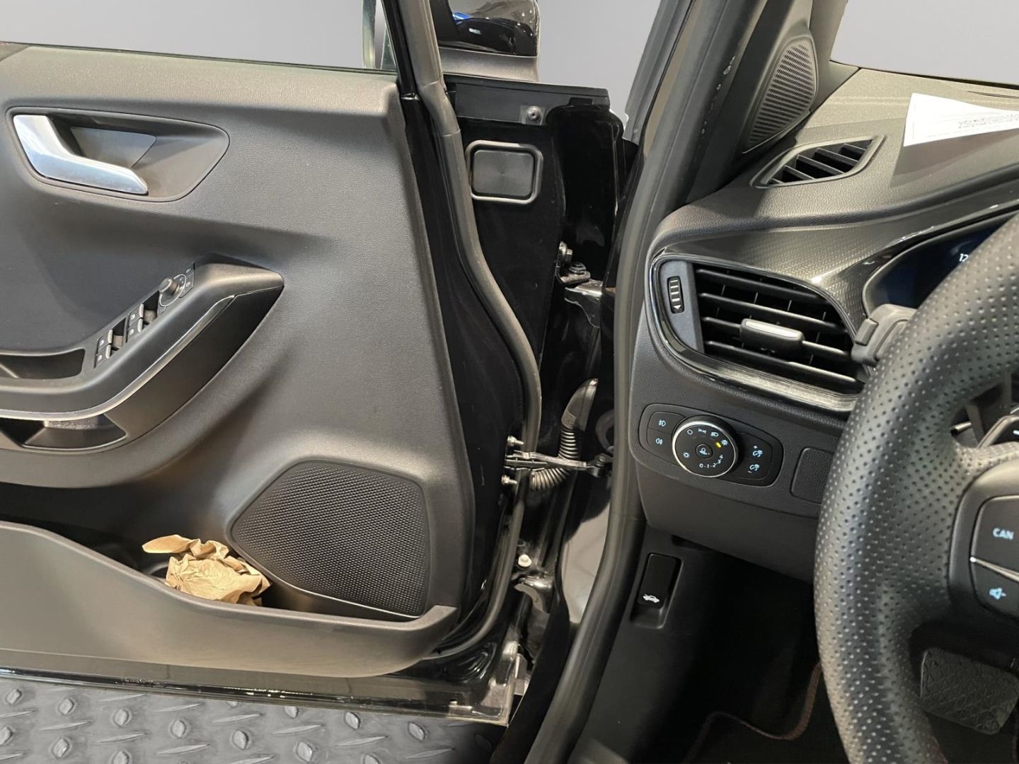 Fahrzeugabbildung Ford Puma ST-Line AHK-abnehmbar Navi LED DAB SHZ Lenk