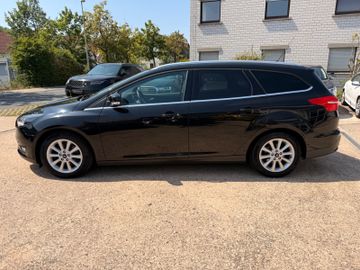 Ford Focus - 8