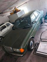 Mercedes-Benz Mercedes 300 D W 123 - Mercedes-Benz S 300 mit Diesel-Antrieb: Automatik