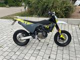 Husqvarna 701 Super Moto   - HUSQVARNA MOTO
