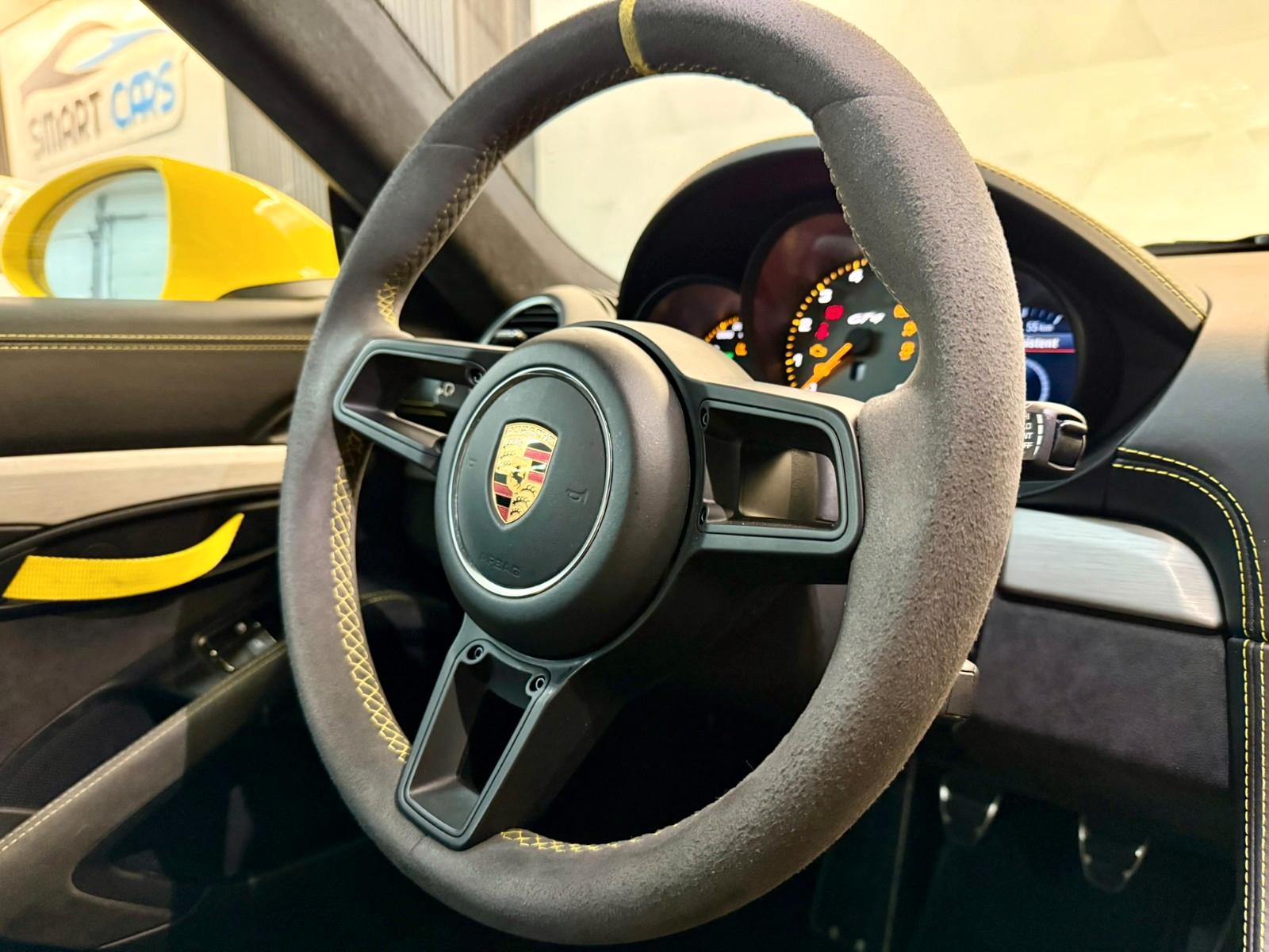 Porsche 718 Cayman GT4*LED*Carbon*Schalensitze*APPROVED*