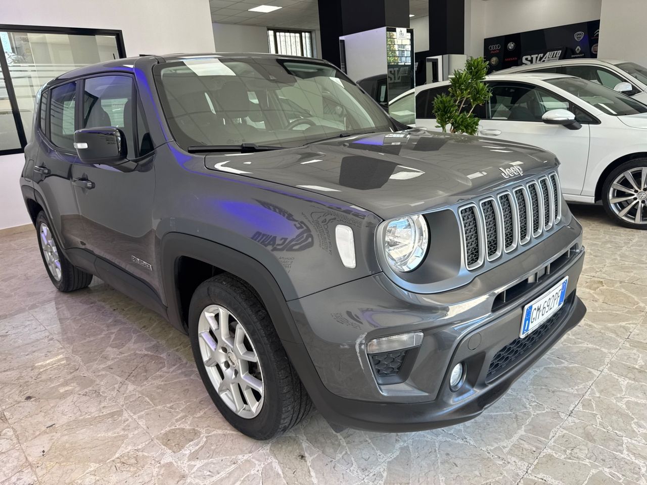 Jeep Renegade 1.6 Mjt 130 CV Limited imagem 3