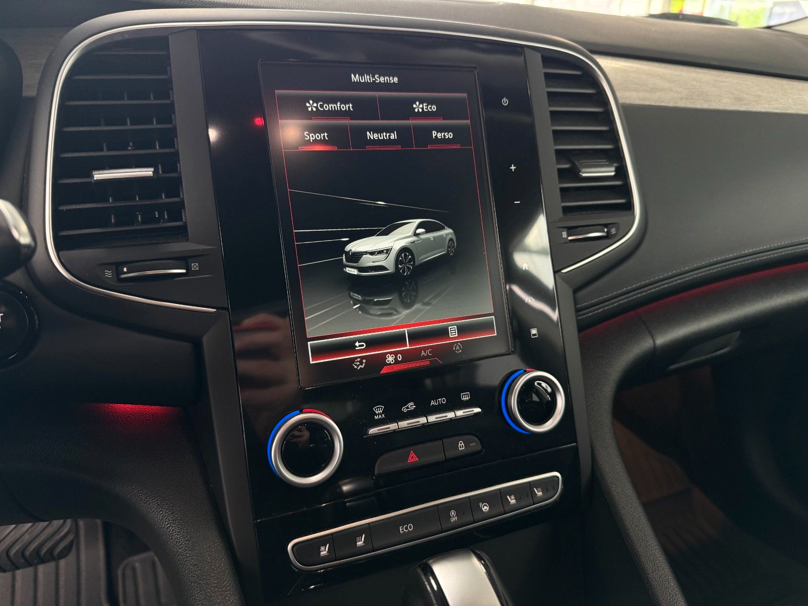 Fahrzeugabbildung Renault Talisman 1.6 dCi 160 Initiale Paris   "ACC"