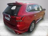 Mitsubishi Plug-in Hybrid Outlander 2.4 PHEV Plug-in Hybrid - Mitsubishi Plug-in Hybrid Outlander mit Schiebedach