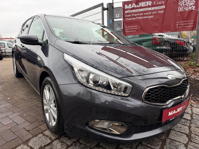 Kia cee'd NAVI*KLIMA*PDC*SHZ*BT*1.HAND
