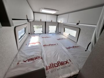 HYMER ERIBA HYMERCAR Grand Canyon S CrossTrail 700 AHK 2.8T Leder
