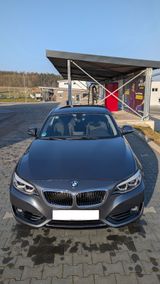 BMW 218i Coupé Advantage Rentnerfahrzeug!