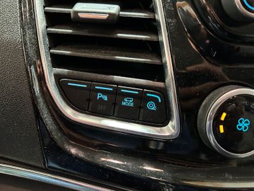 Ford Tourneo Custom L2 Titanium