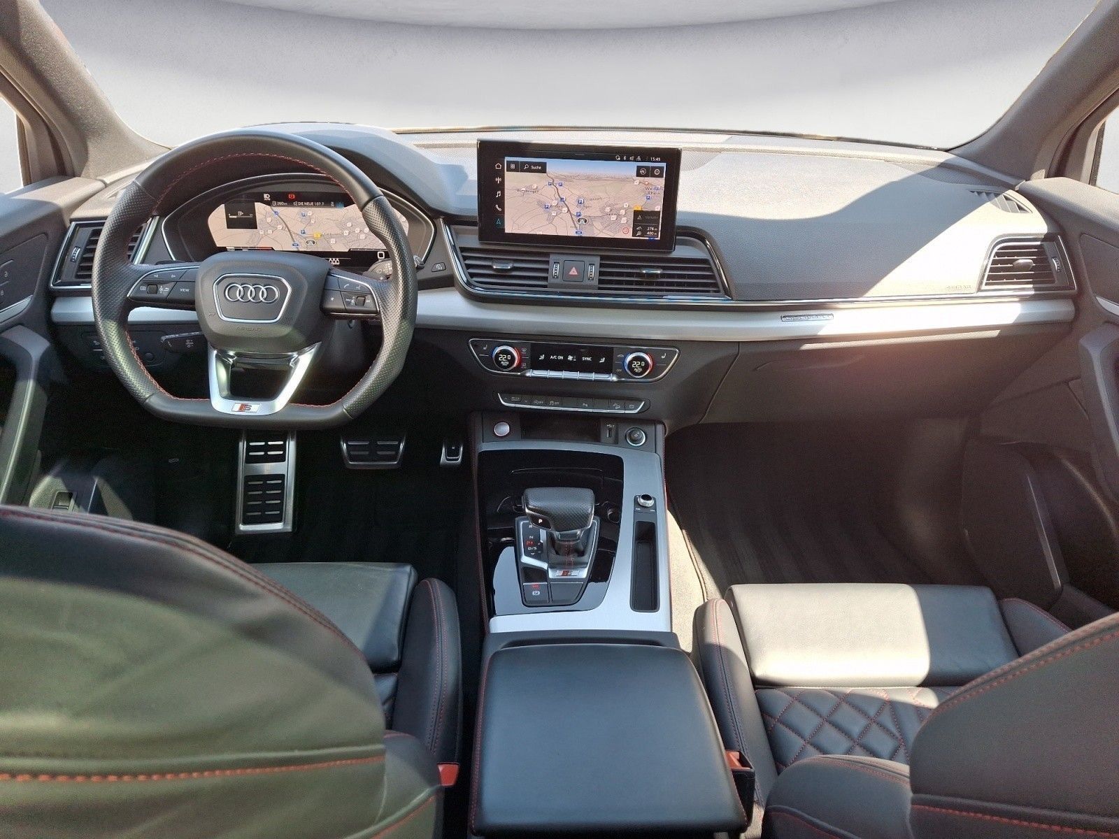 Audi SQ5 foto 12