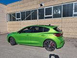 Ford Focus ST X, Garantie bis 2029, Performance,  - Ford Focus: Grün, ST