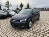 Volkswagen Touran 2.0 TDI DSG PANO/7-SITZER/AHK - aus 2011: Kombi