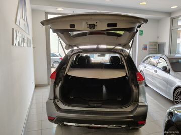 Nissan X-Trail - 11
