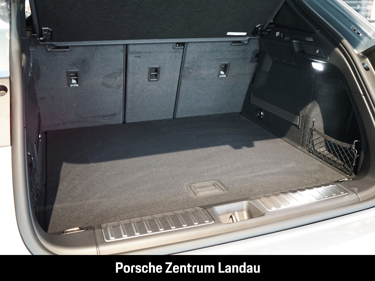 Porsche Macan - Bild 11