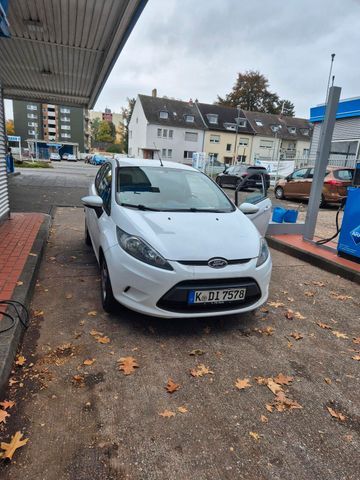 Ford ford fiesta 1.2. Tüv  2026 tauchen