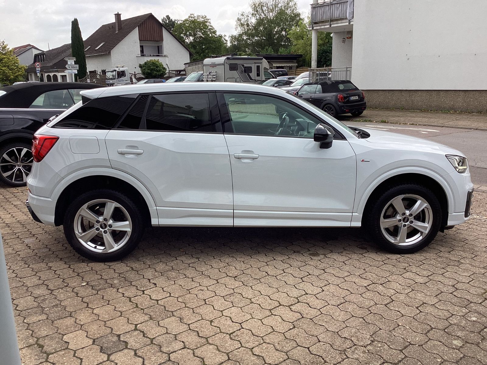 Fahrzeugabbildung Audi Q2 30 TFSI sport S-Line LED elektr. Heckklappe