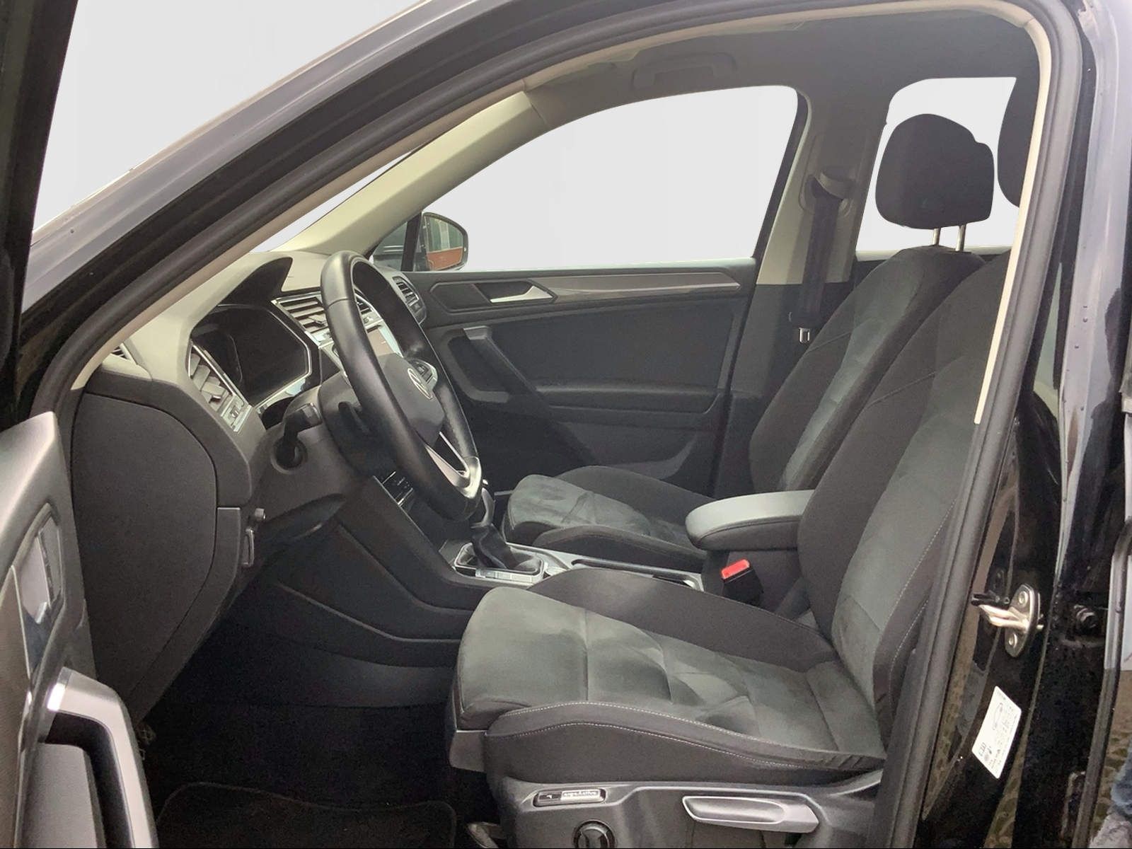 Tiguan Allspace 2.0 TDI Life 4M RFK,SHZ, NAV,AHK