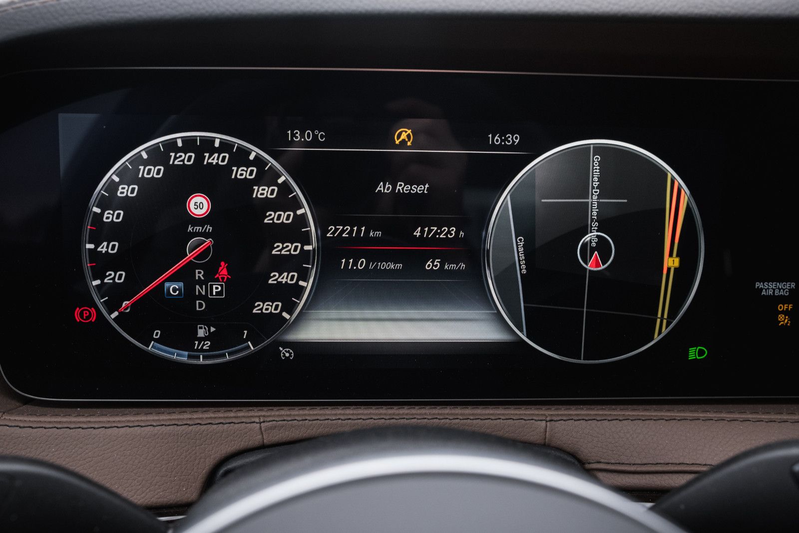 Fahrzeugabbildung Mercedes-Benz S 560 S  Maybach 4Matic-Park-Paket-Burmester