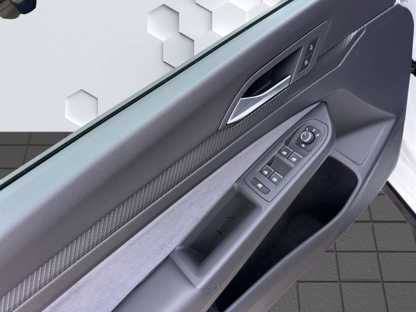 Golf Variant 1.5 R-Line eTSi DSG 96kW AHZV LED P