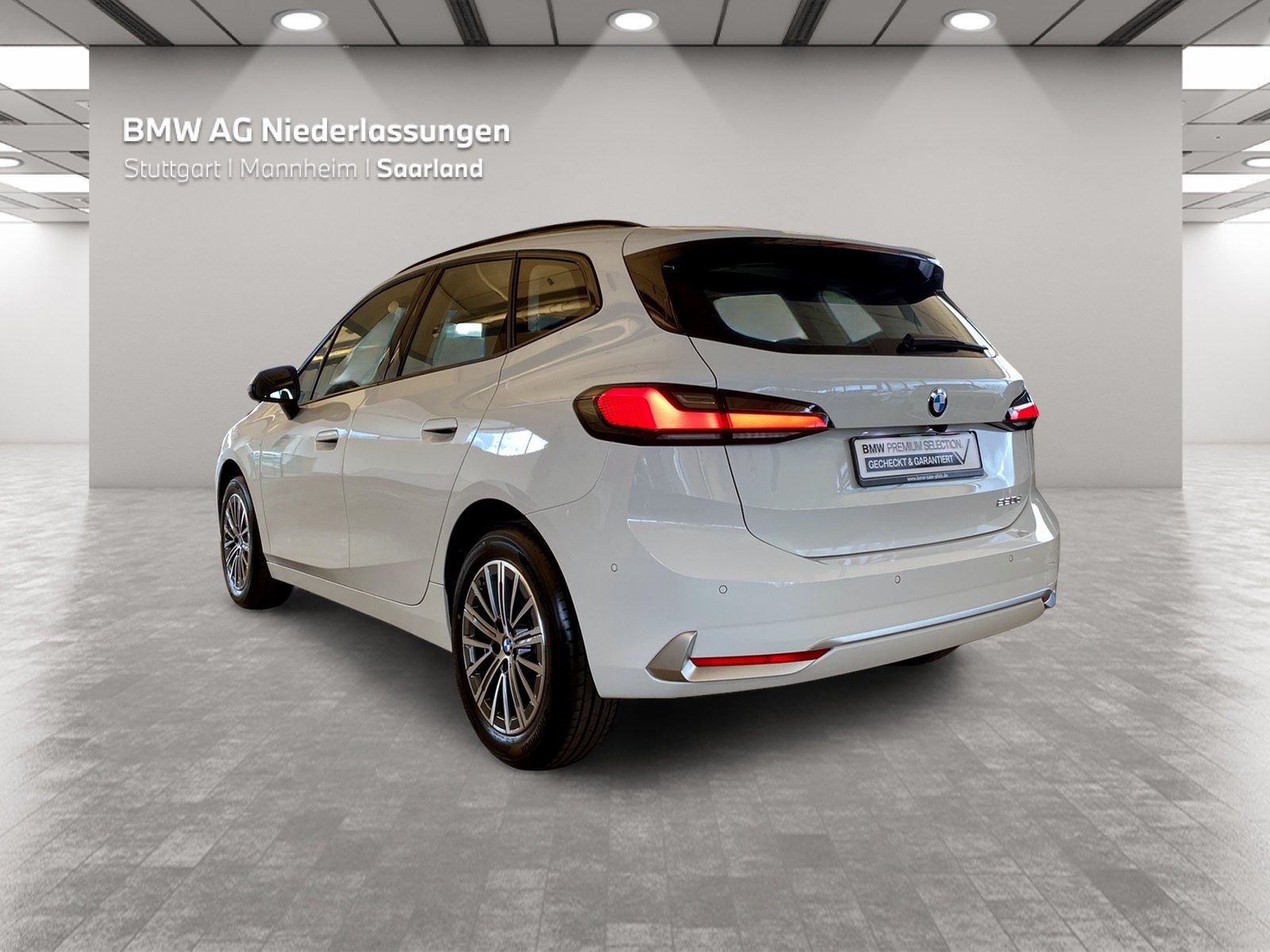 BMW 220 Active Tourer - Bild 2