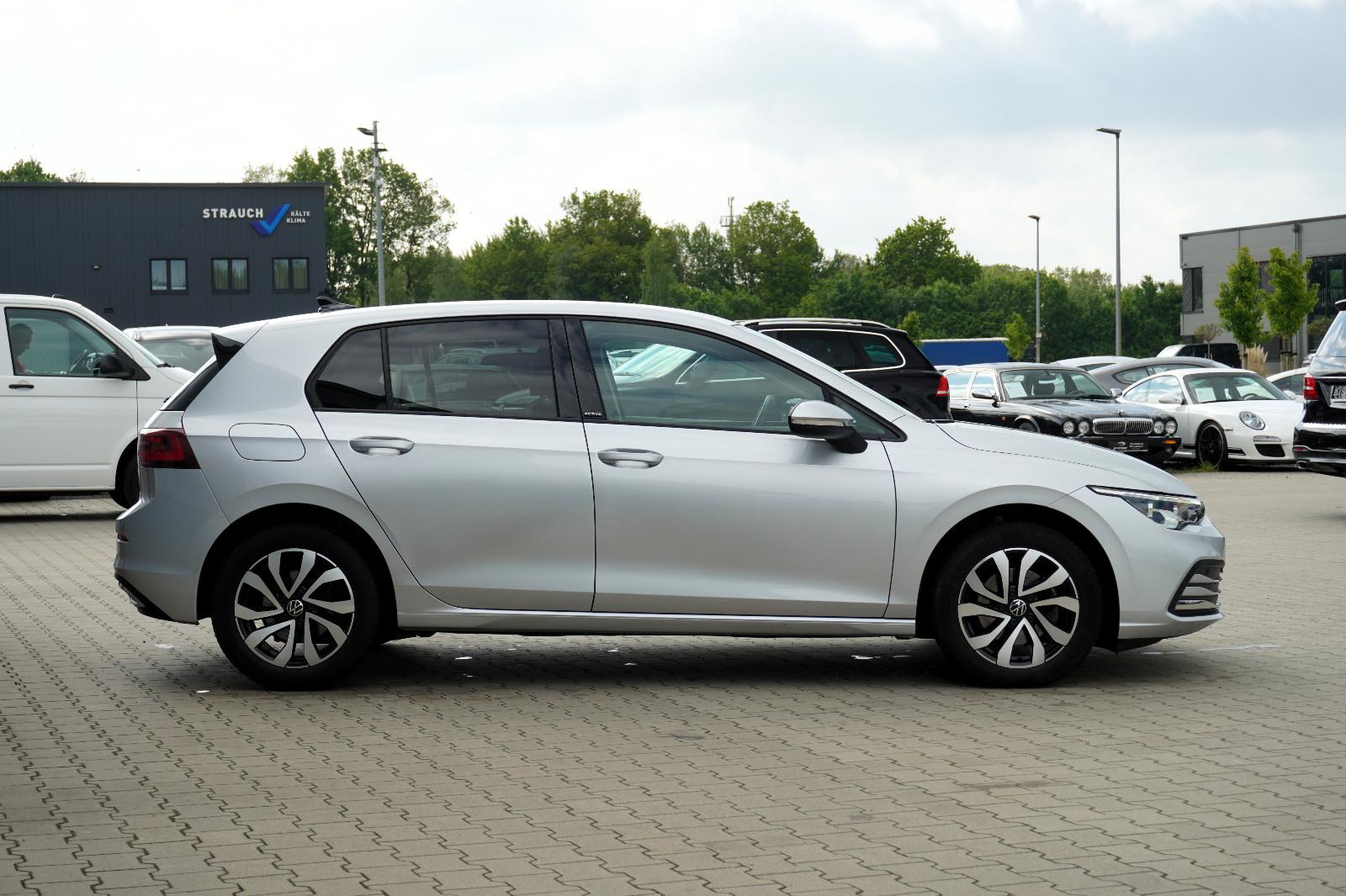 Volkswagen Golf VIII Lim. Active*Matrix*3Zon.*Appel*ACC*, миниатюра 6