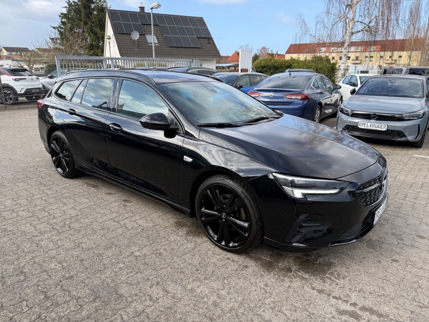 Fahrzeugabbildung Opel Insignia B Sports Tourer Ultimate mit AHK