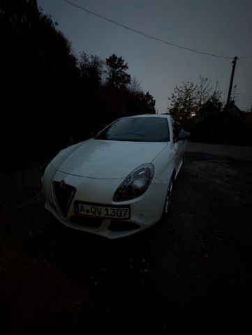 Alfa Romeo Giulietta 1.8 TBi 16V TCT Quadrifoglio Verde...