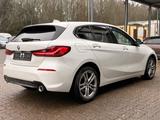 BMW 118 d Sport Line Automatik Navi Kamera - BMW 118 Gebrauchtwagen in Saarbrücken