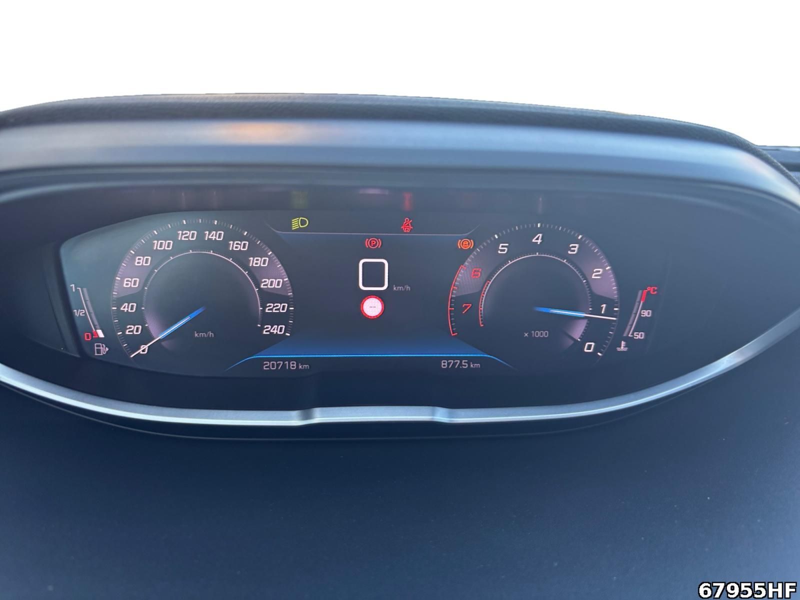 Fahrzeugabbildung Peugeot 3008 Allure +SHZ+CARPLAY+KEYLESS+180KMERA