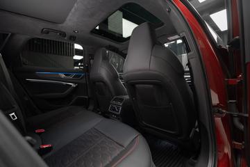 2025 AUDI RS6 缩略图 35