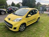 Peugeot 107 Filou - Peugeot 107: Gelb