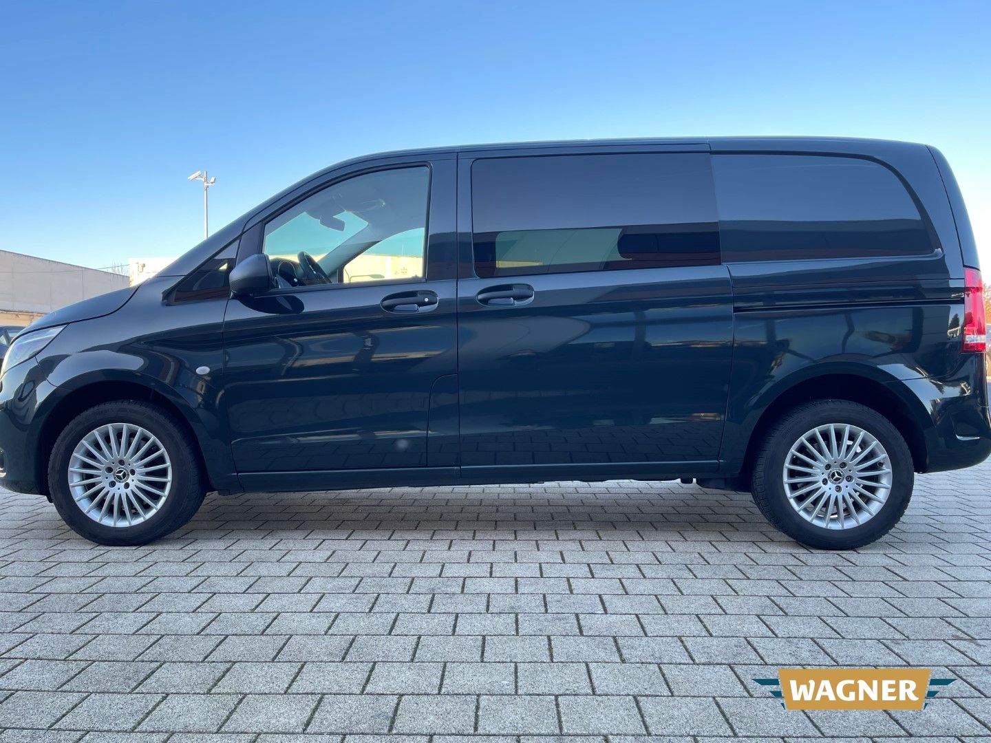 Fahrzeugabbildung Mercedes-Benz Vito Mixto 119 CDI 4x4 Sitzheizung