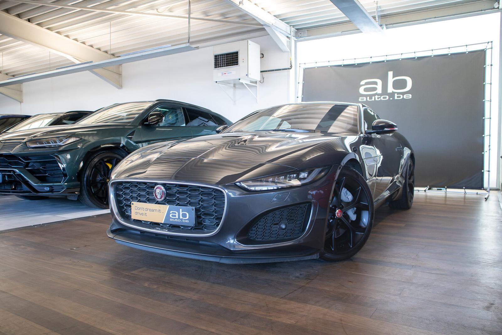 Jaguar F-Type P300 COUPE, APPLE/ANDR, MERIDIAN, LED, CA