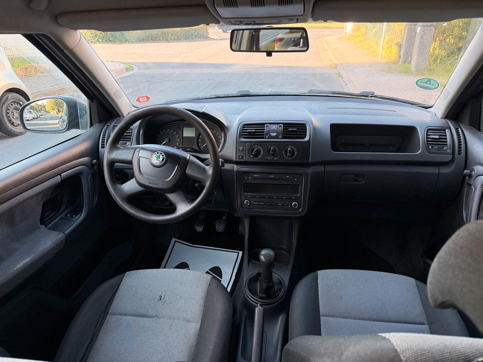 Skoda Fabia 2012 — photo 9