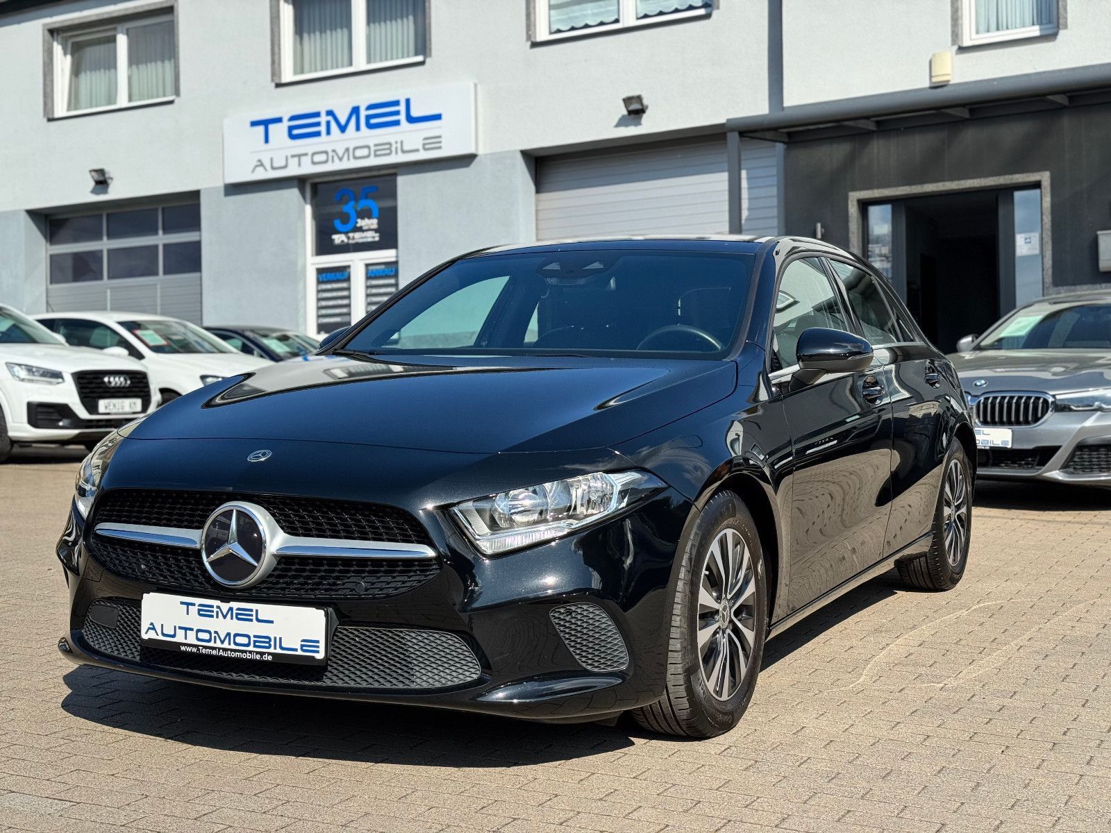 MERCEDES-BENZ A 200 d*1.Hand*8xFach*S-Heft*Navi*Leder*Pdc*Shz*