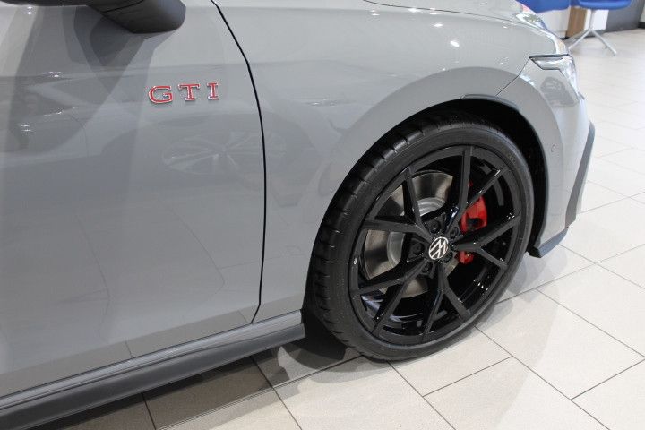 Volkswagen Golf - Bild 6