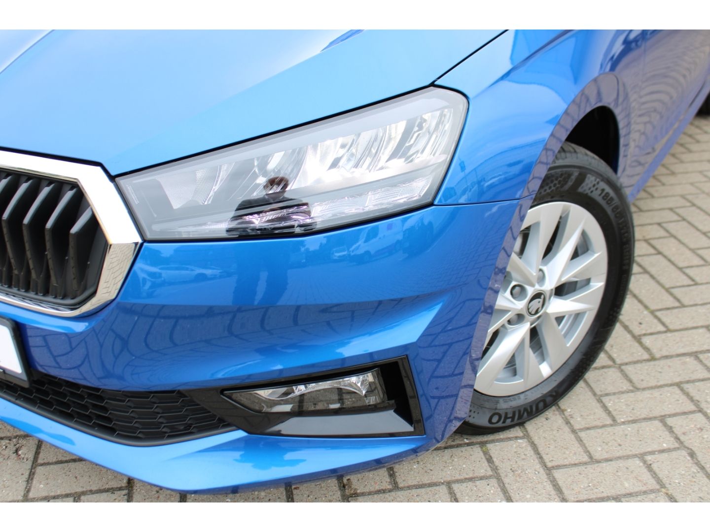 SKODA Fabia 1.0 TSI Sonderm. 130 Jahre LED GRA PDC RFK - Image 26