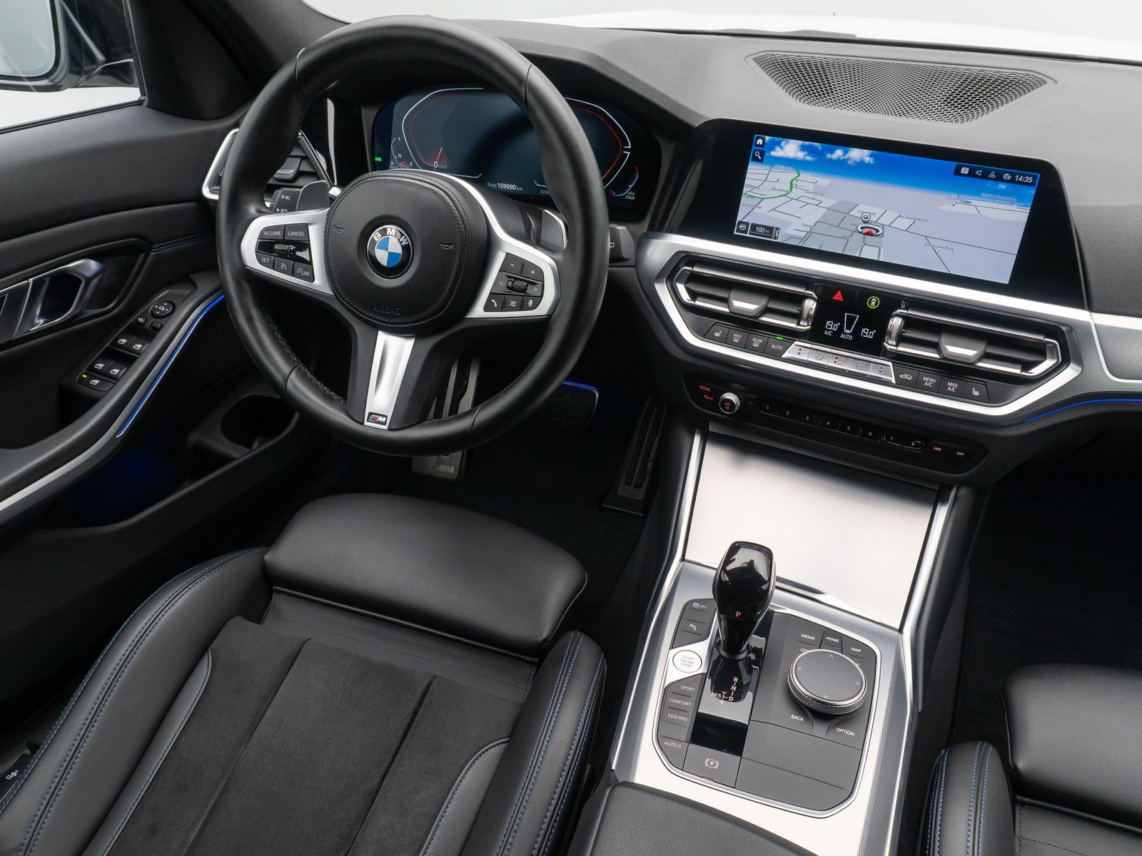 Fahrzeugabbildung BMW 320d M Sport Alarm DAB Kamera Komfort CockpitPro