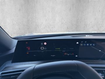 Peugeot 3008 Allure 145 Hybrid Kam.+KeyLess+LED+SHZ+PDC