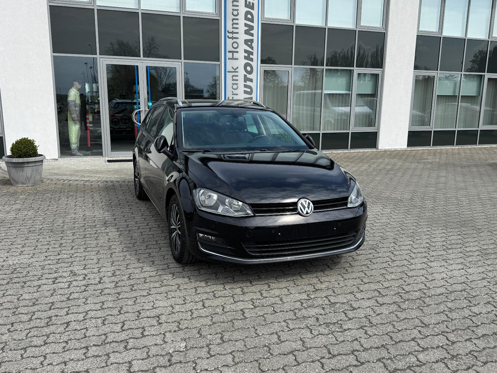 Volkswagen GOLF  VII VARIANT ALLSTAR  +1.HAND+AHK+NAVI+PDC+