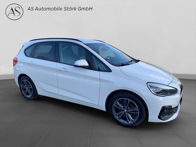 Fahrzeugabbildung BMW 218d Active Tourer Sport Line+LED+Navi+Leder+DAB