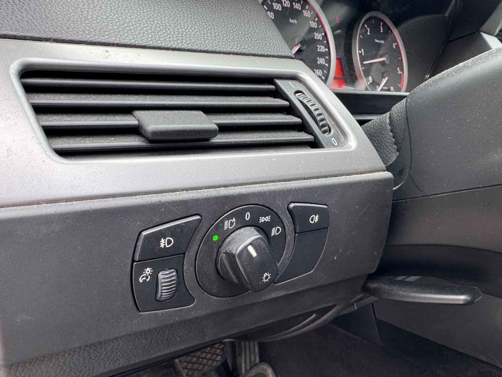 BMW 525 2005 — photo 16