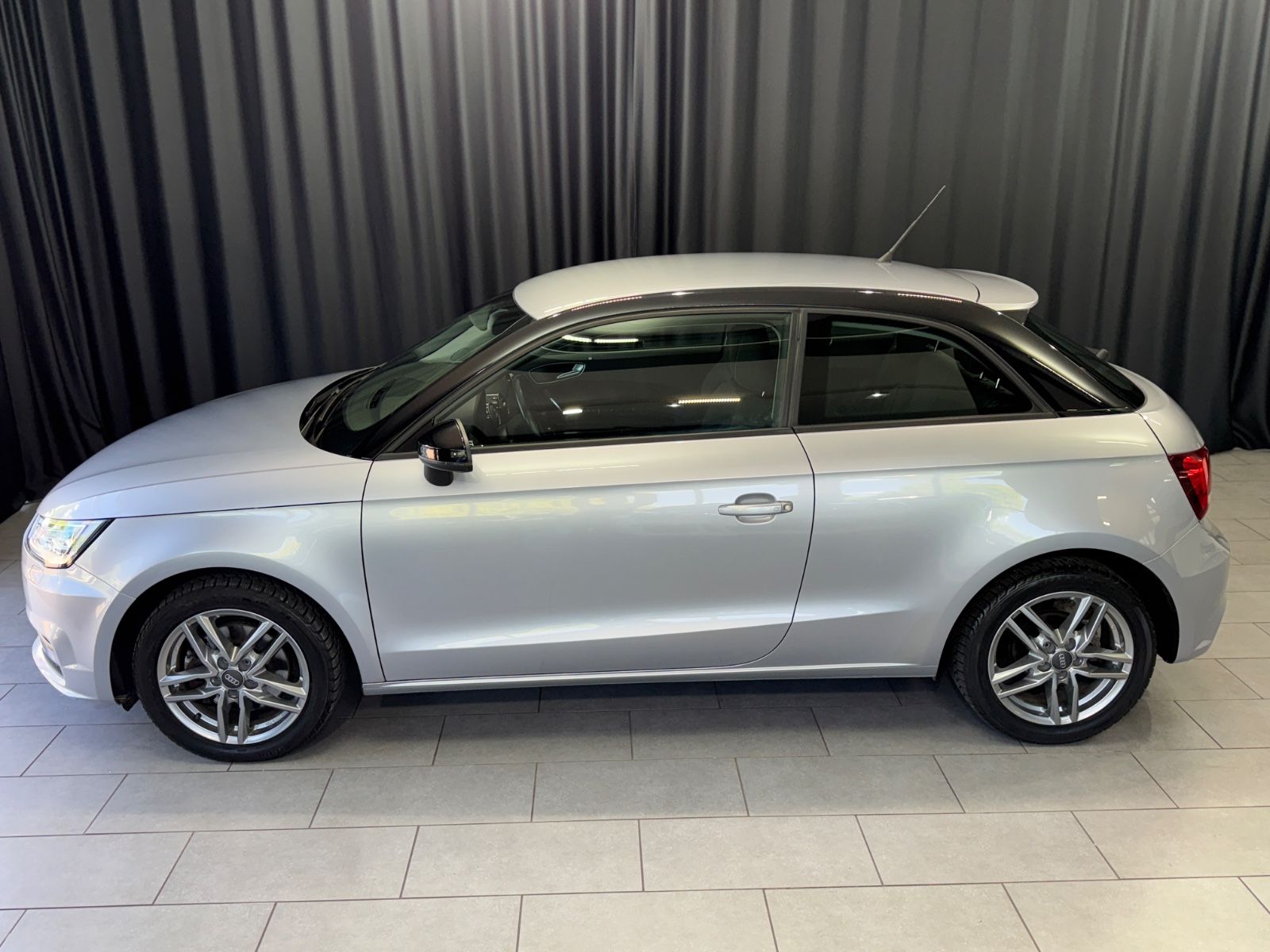 Fahrzeugabbildung Audi A1 1.4 TFSI Sport|BI-XENON|150 PS|SPORTSITZE|