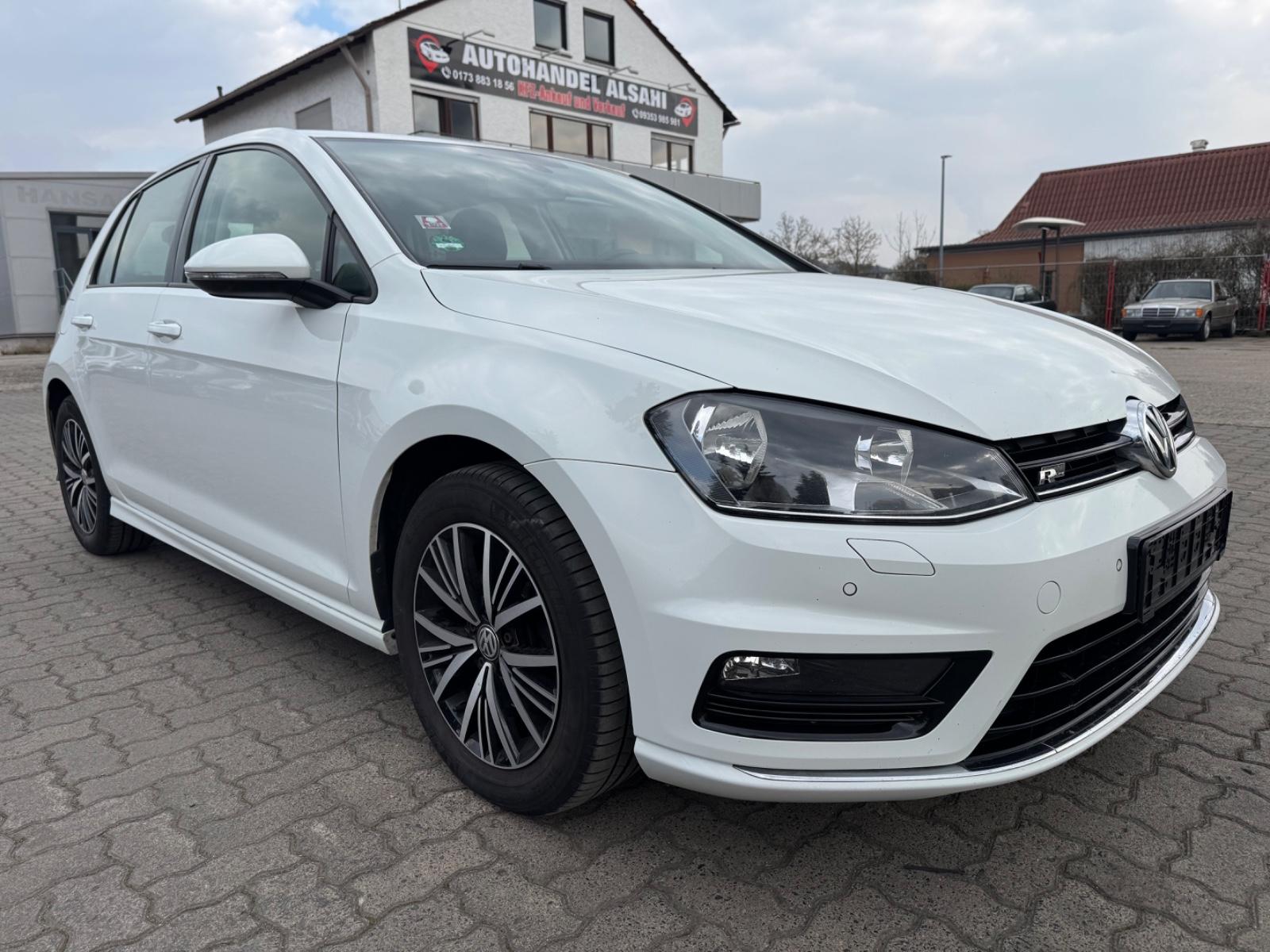 Volkswagen Golf VII Lim. Comfortline BMT R LINE/NAVI/EPH