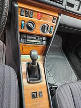 Mercedes-Benz E 260 - Mercedes-Benz E 260 Gebrauchtwagen