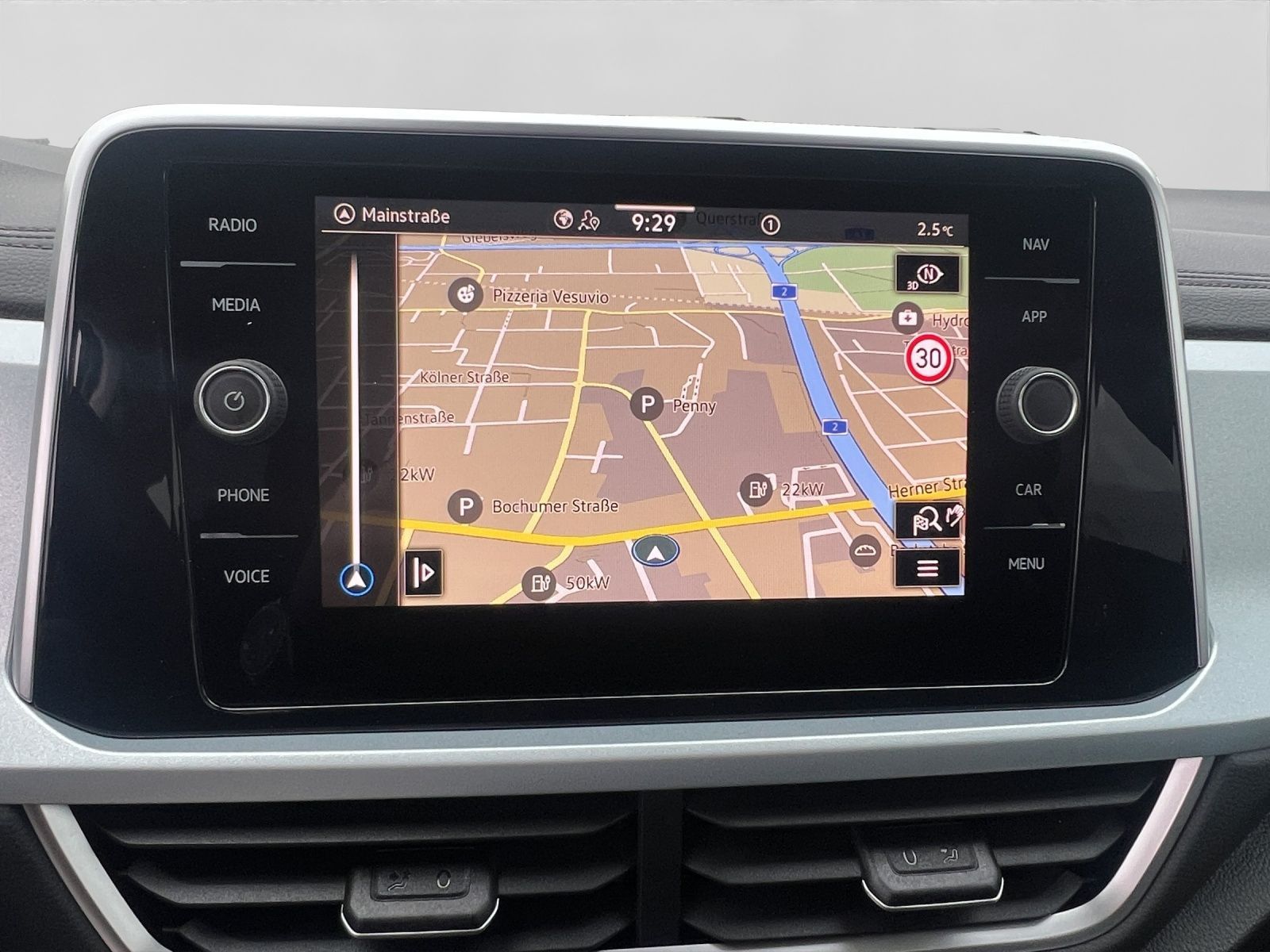 Volkswagen T-Roc - Bild 15