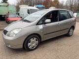 Toyota Corolla Verso **D4D-AIRCO** - gebrauchte Toyota Corolla Verso aus dem Jahr 2003