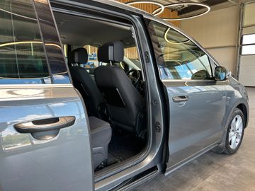 MYAUTOCENTER – Gebraucht- und Jahreswagen mit Werkstattservice in Pfaffenhofen Seat Alhambra *FR-Line*AHK*7-SITZER*BI-XENON*2-ZONEN*