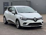 Renault Clio IV Intens Automatik Navi LED Kamera Keyl-Go - Renault Clio Gebrauchtwagen in Kassel