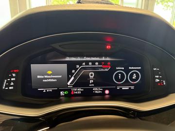 2021 AUDI RSQ8 — миниатюра 16