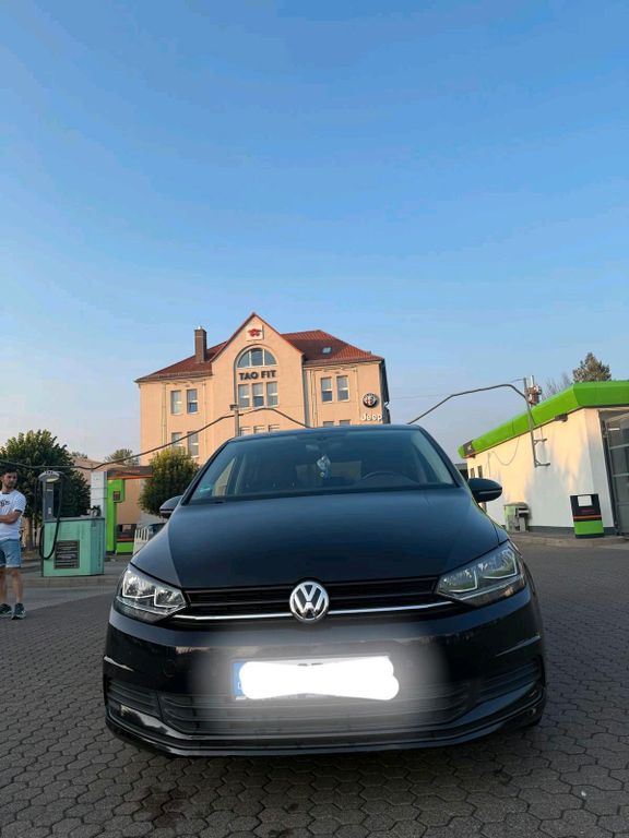 Image of Volkswagen Touran